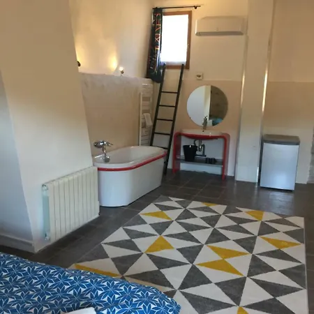 La Maison D'artistes شقة
